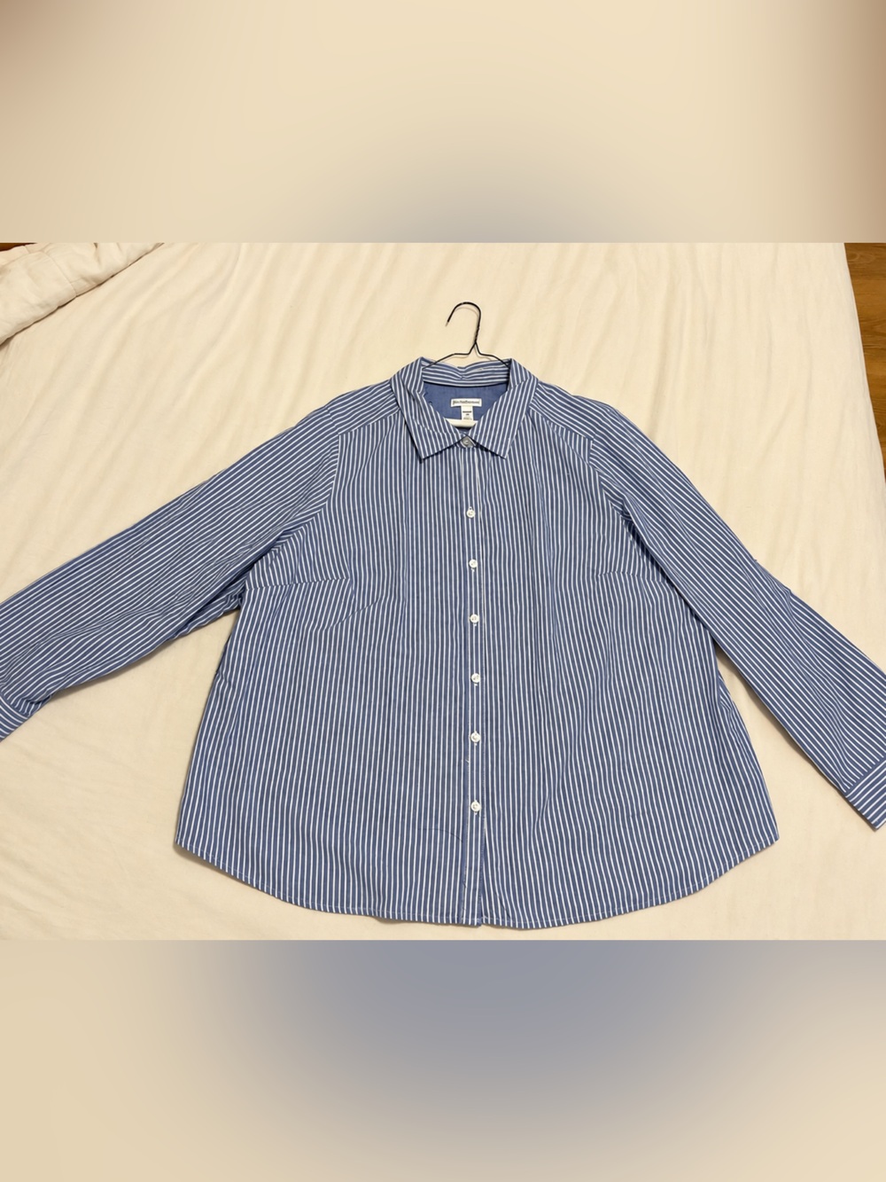 croft & barrow Blue and White Striped Button-Down Shirt